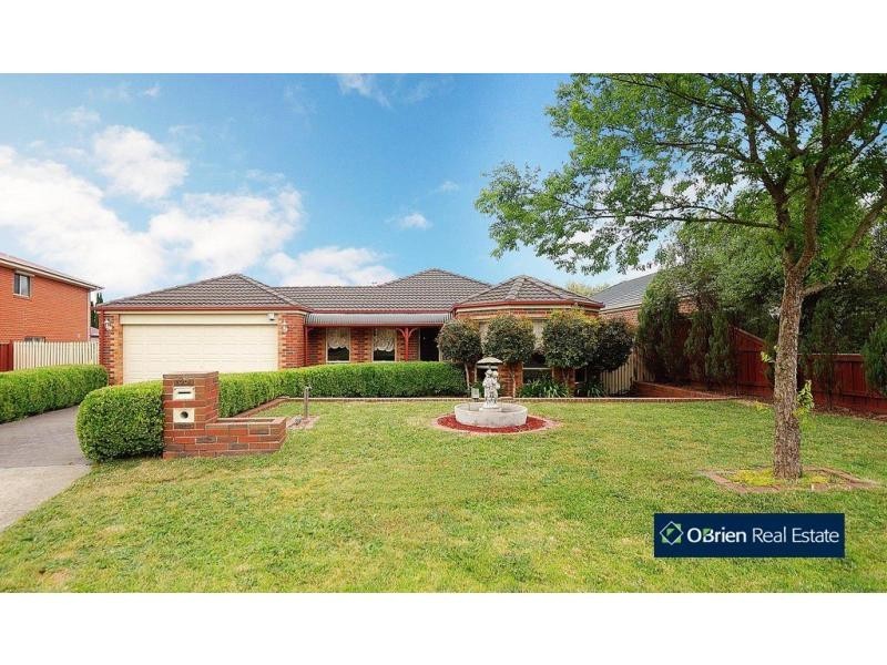 36 Edgbaston Circuit, Berwick VIC 3806