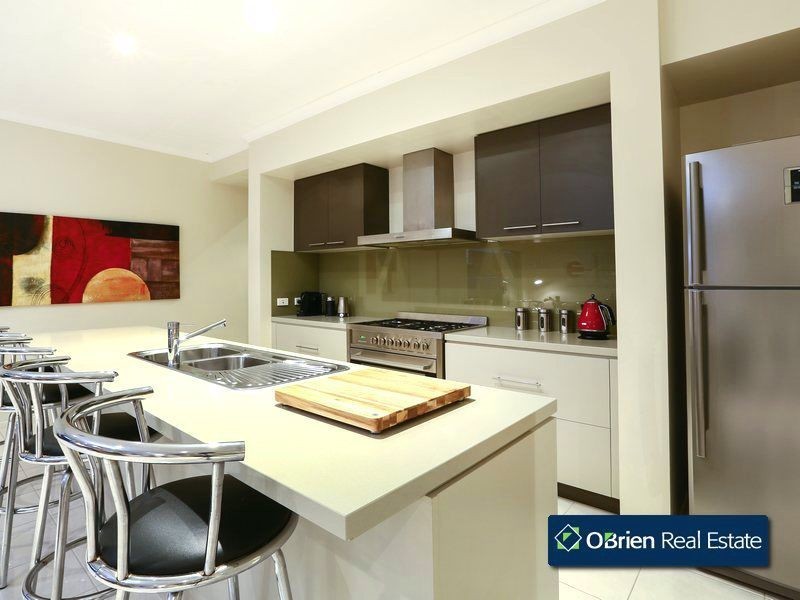 102 Arena Parade, Officer VIC 3809