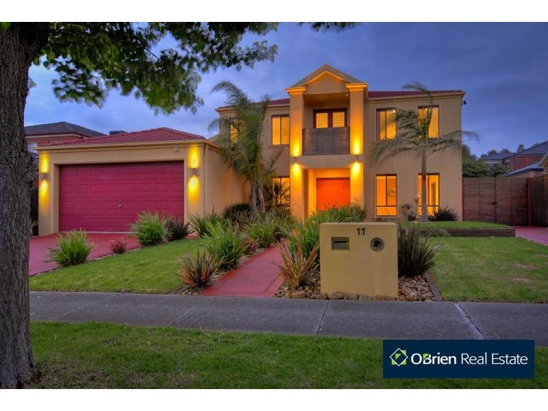 11 Ardenne Court, Narre Warren South VIC 3805