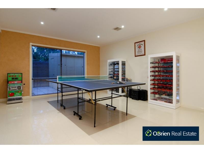 11 Ardenne Court, Narre Warren South VIC 3805
