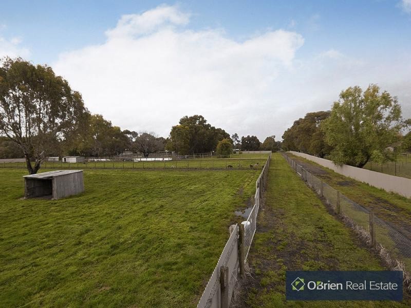 4 Noaki Street, Pearcedale VIC 3912