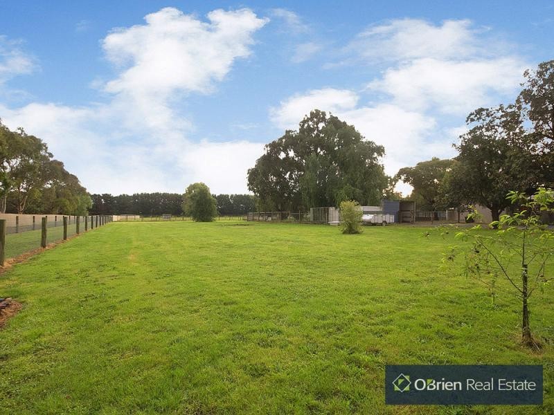 4 Noaki Street, Pearcedale VIC 3912
