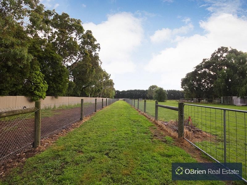 4 Noaki Street, Pearcedale VIC 3912