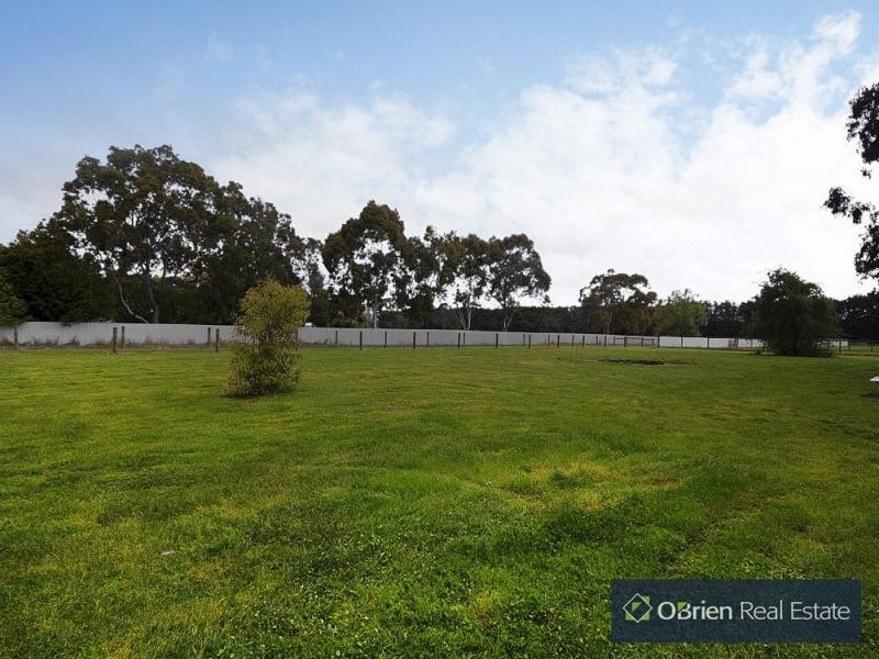 4 Noaki Street, Pearcedale VIC 3912