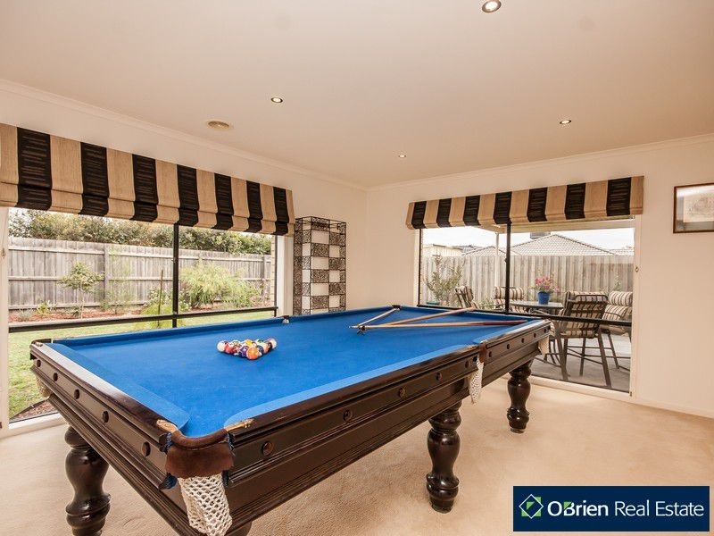 53 Brookland Greens Boulevard, Cranbourne VIC 3977