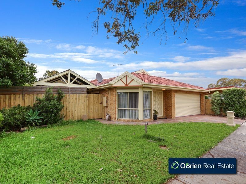 2/122 Fountain Drive, Narre Warren VIC 3805