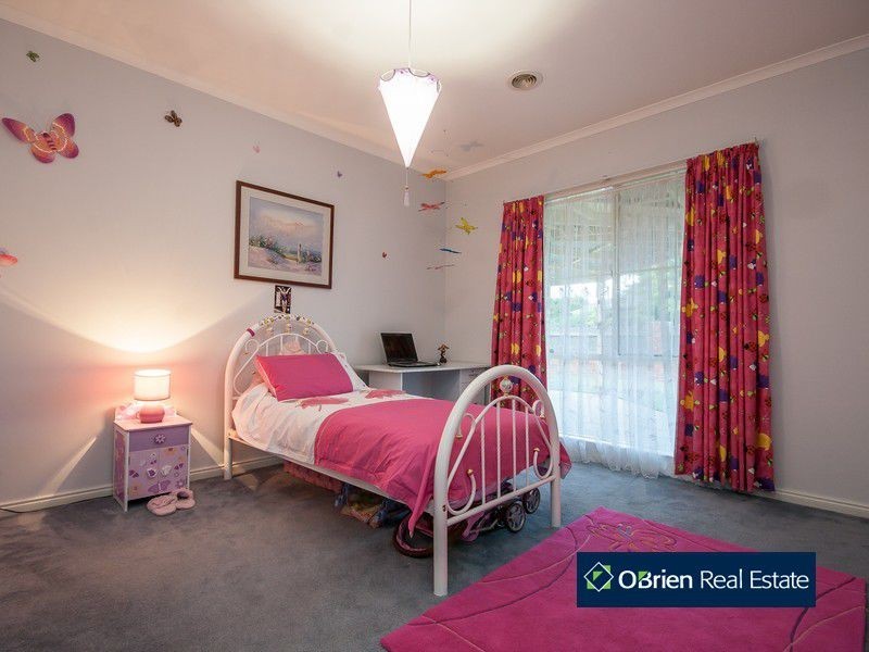 21 Heatherwood Grove, Langwarrin VIC 3910