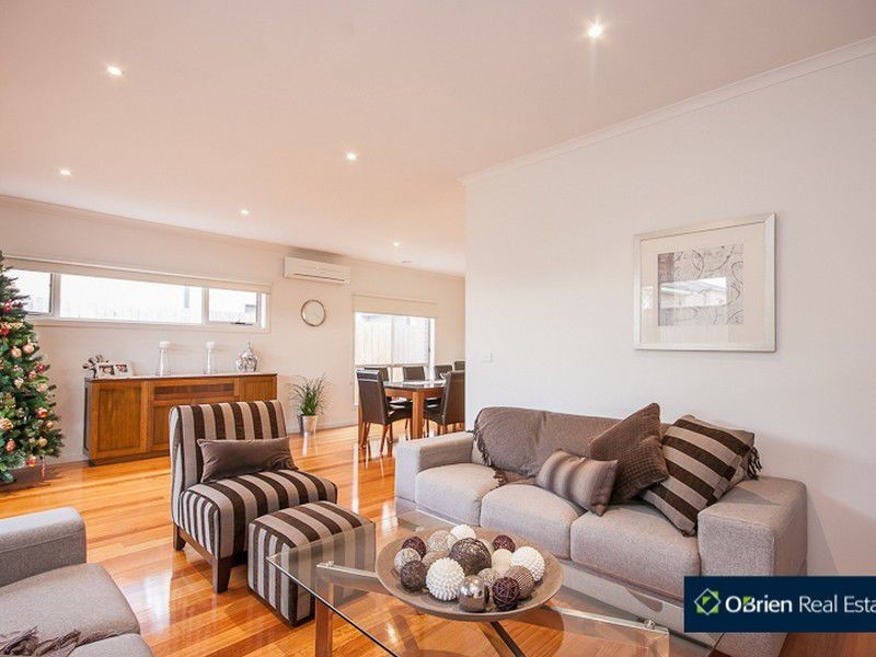 45 Tomasetti Crescent, Narre Warren VIC 3805