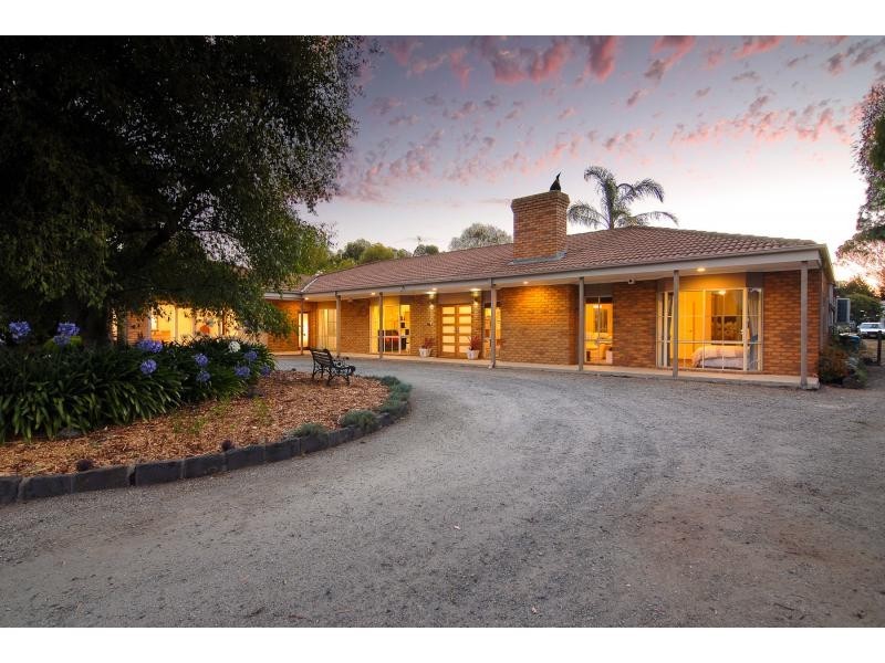 19 Market Lane, Narre Warren South VIC 3805