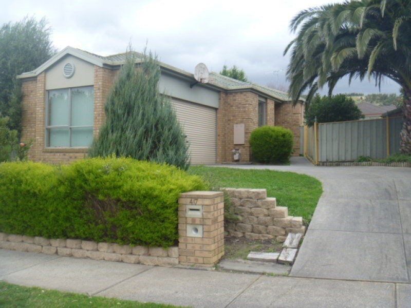 47 Ellenvale Drive, Narre Warren VIC 3805