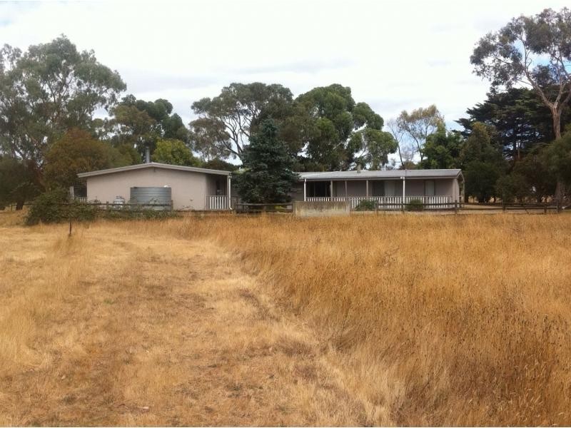 12 Woods Road, Pearcedale VIC 3912