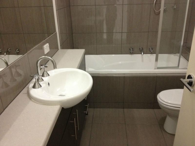 9/11 Howqua Place, Pakenham VIC 3810