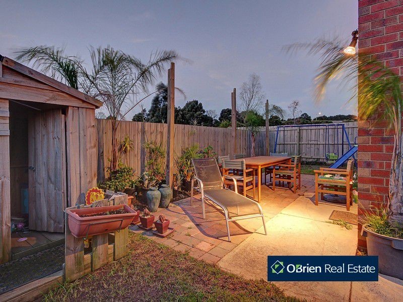 93 Sweeney Drive, Narre Warren VIC 3805