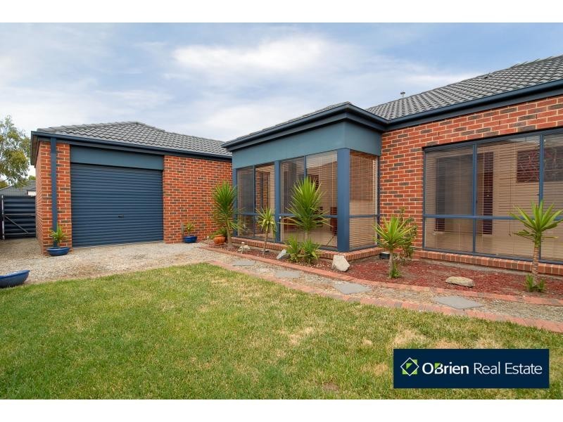 30 Stringy Bark Circuit, Pakenham VIC 3810