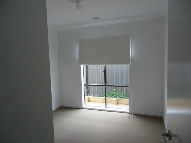 97 Sabel Drive, Cranbourne North VIC 3977