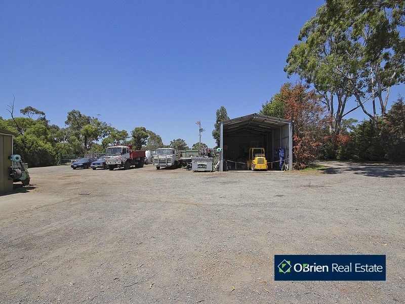 37 Homewood Road, Cranbourne South VIC 3977