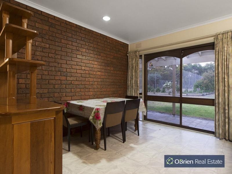 5 Facey Road, Devon Meadows VIC 3977