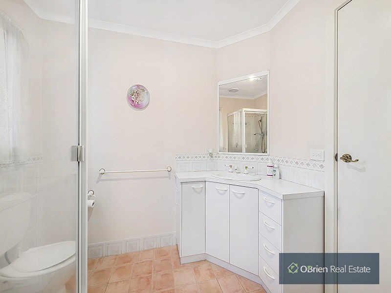 18 Eden Street, Cheltenham VIC 3192