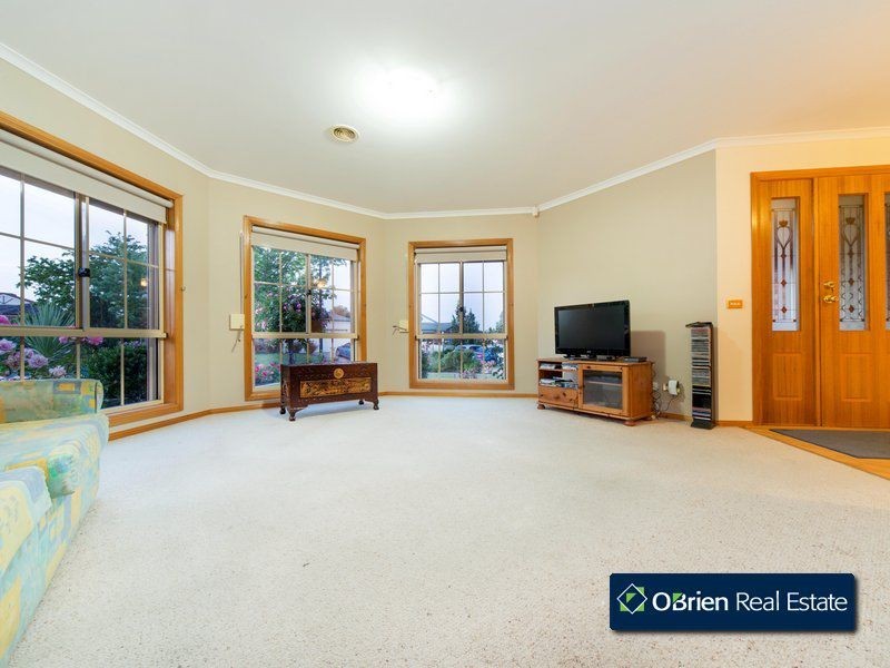 16 Hillston Court, Narre Warren South VIC 3805