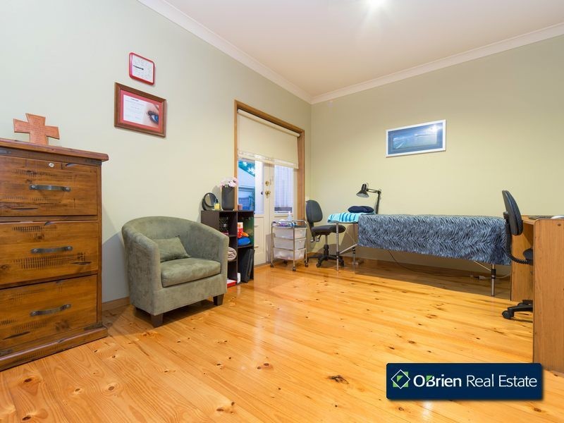 37 Allardice Parade, Berwick VIC 3806