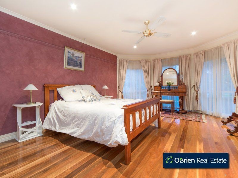 10 Kirkham Court, Berwick VIC 3806