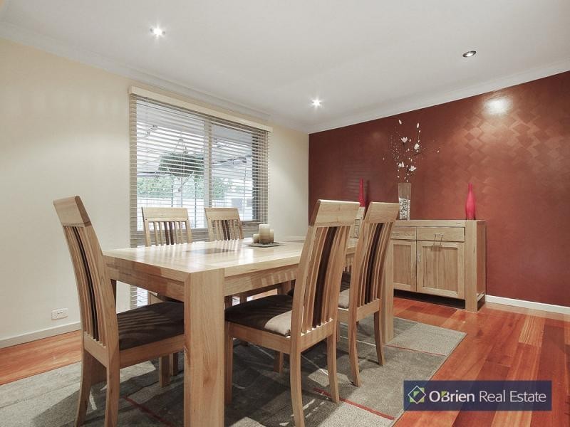 13 Frances Court, Cranbourne VIC 3977