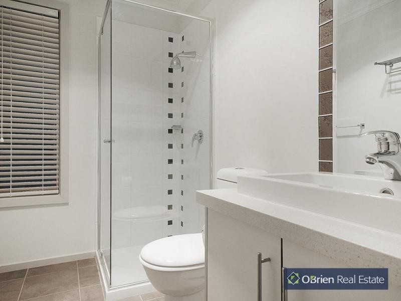 13 Frances Court, Cranbourne VIC 3977