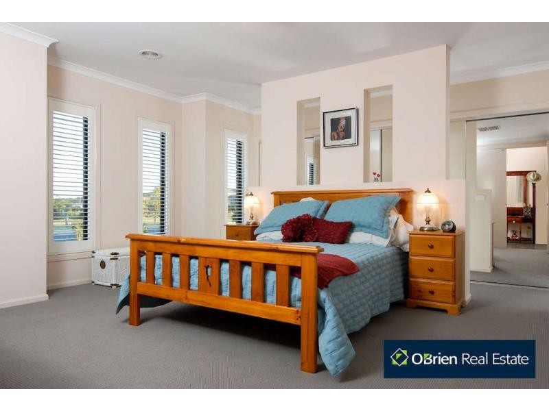 49 The Esplanade, Narre Warren South VIC 3805