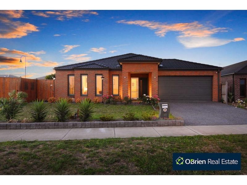 49 The Esplanade, Narre Warren South VIC 3805