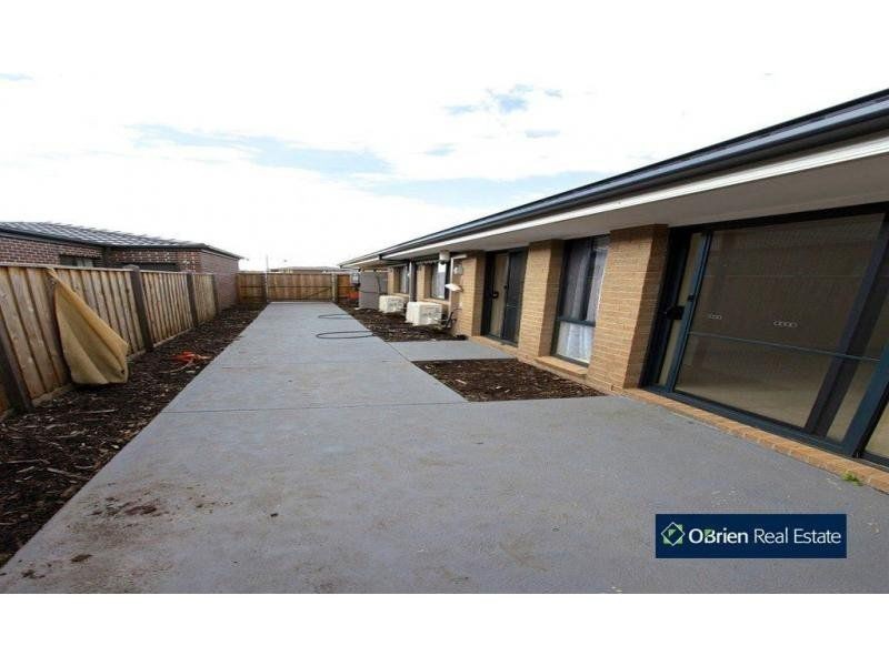 1 Egan Lane, Lyndhurst VIC 3975