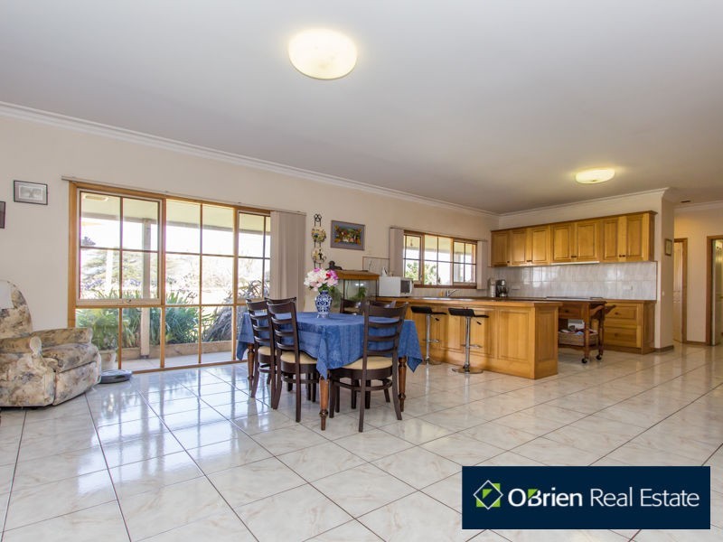 4 Pivato Court, Devon Meadows VIC 3977