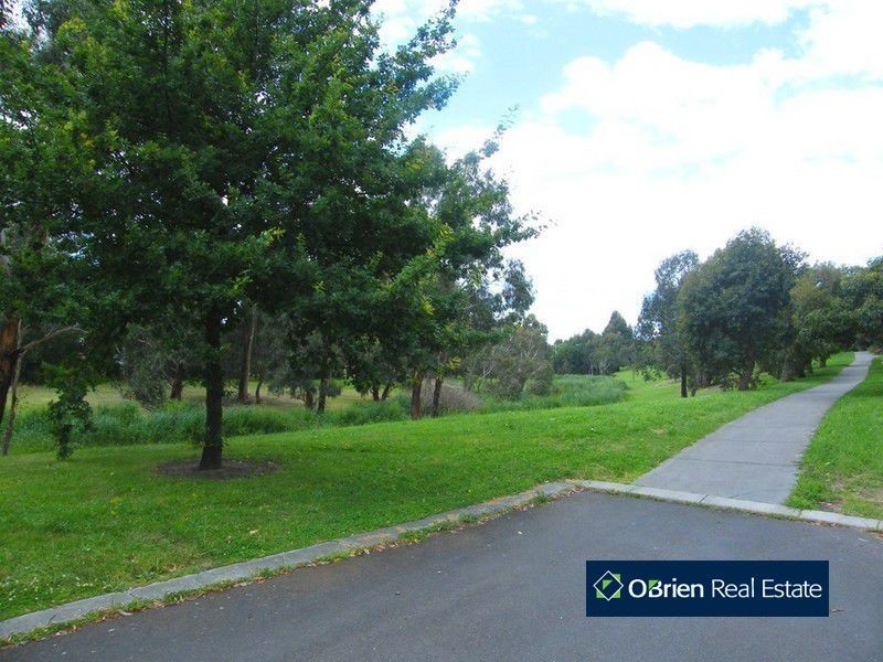 11 Culmara Court, Berwick VIC 3806