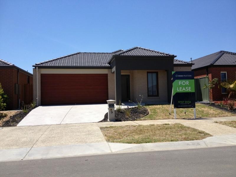 45 Moore Mews, Pakenham VIC 3810