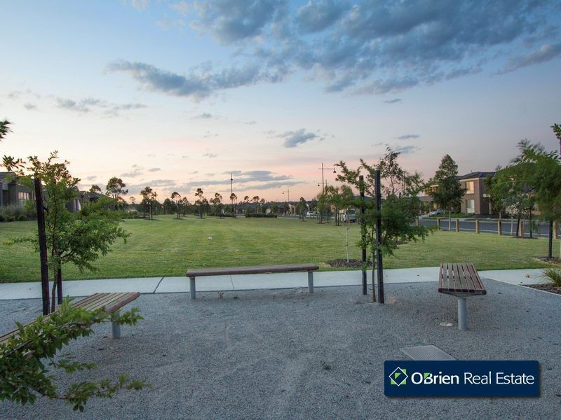 132 Alisma Boulevard, Cranbourne North VIC 3977