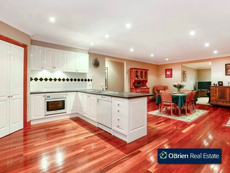 76 Abeckett Road, Narre Warren North VIC 3804