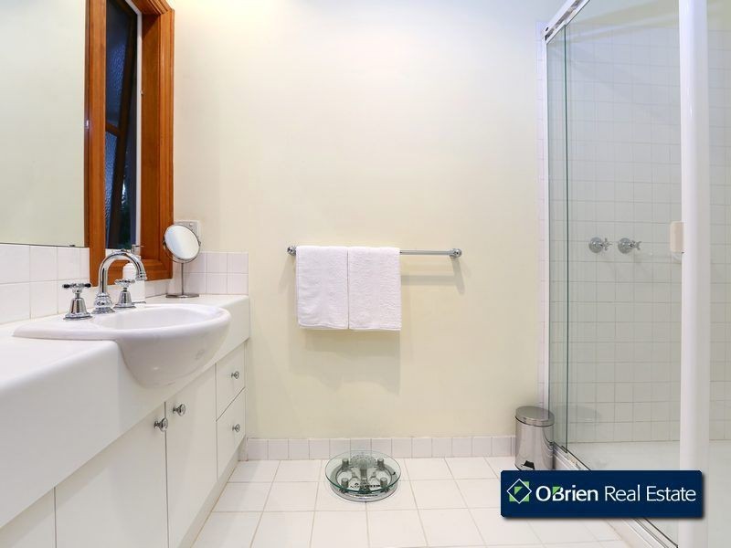 76 Abeckett Road, Narre Warren North VIC 3804