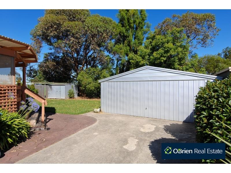 15 Gordonia Crescent, Narre Warren VIC 3805