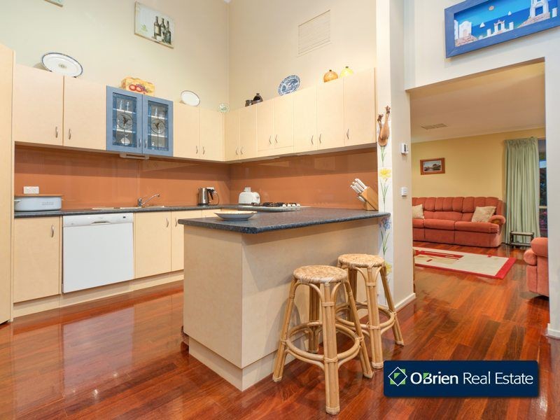 2 Martin Court, Berwick VIC 3806