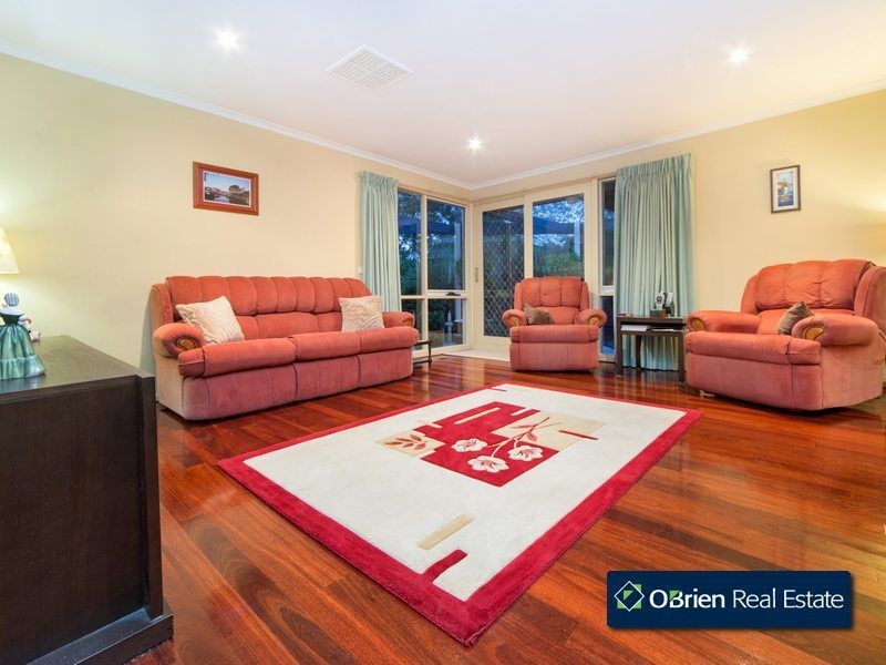 2 Martin Court, Berwick VIC 3806