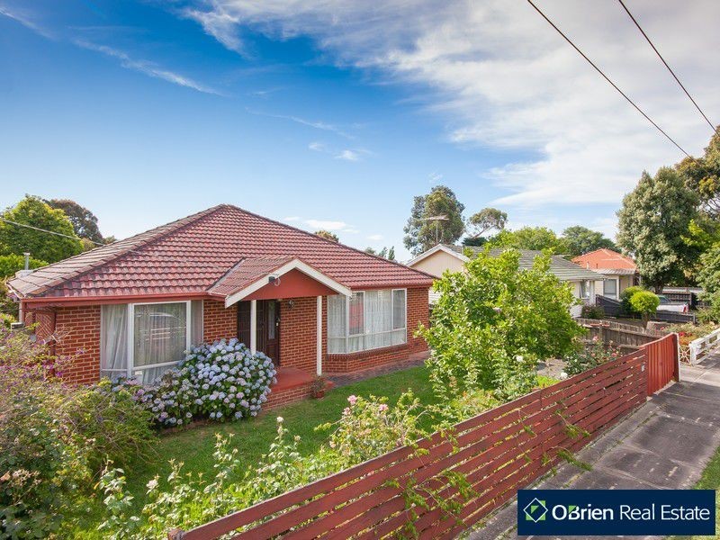 37 Lurline Street, Cranbourne VIC 3977