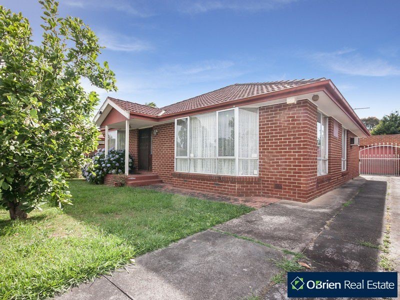 37 Lurline Street, Cranbourne VIC 3977
