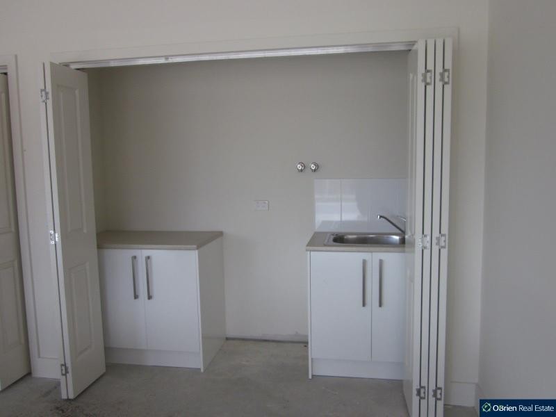 5 Fantail Lane, Pakenham VIC 3810