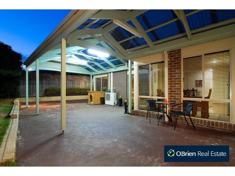 9 Pineview Court, Narre Warren South VIC 3805