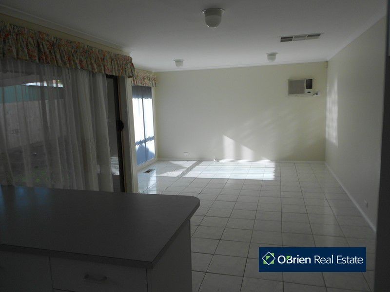 34 Ohio Crescent, Narre Warren VIC 3805