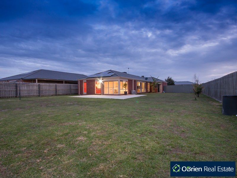 6 Makitti Close, Tooradin VIC 3980