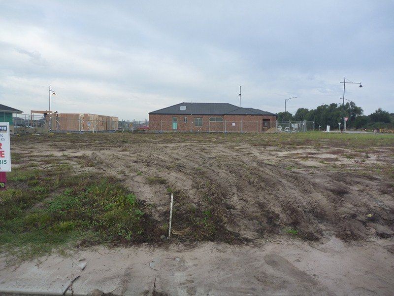 Lot 1815 Aspera Place, Cranbourne North VIC 3977