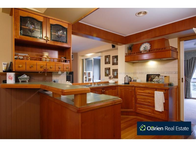 3 Rozzy Parade, Narre Warren VIC 3805