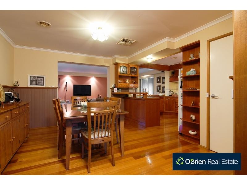 3 Rozzy Parade, Narre Warren VIC 3805