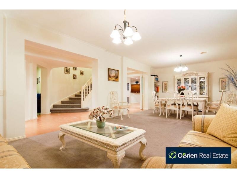 4 Begonia Way, Narre Warren South VIC 3805