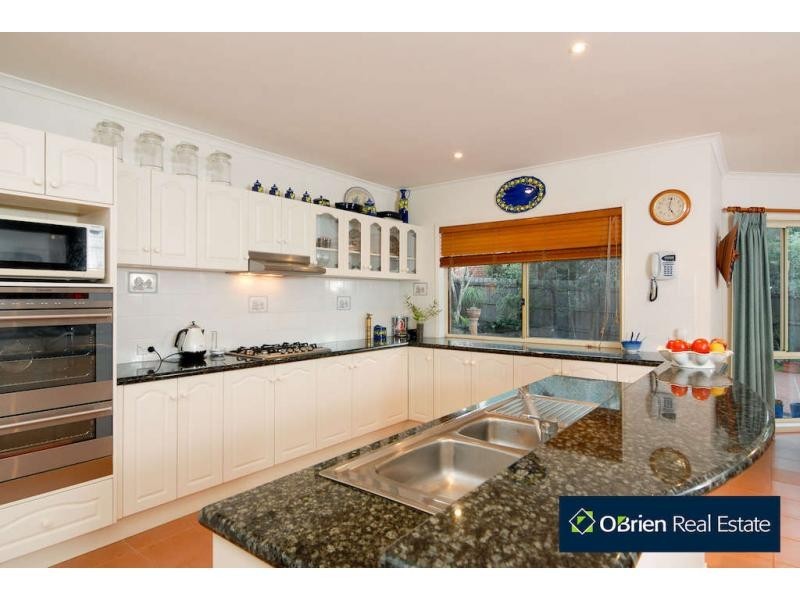 4 Begonia Way, Narre Warren South VIC 3805